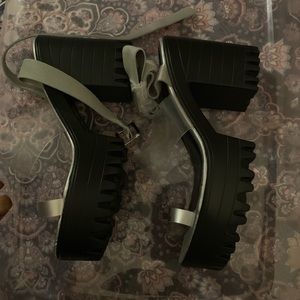 Public desire mini platform